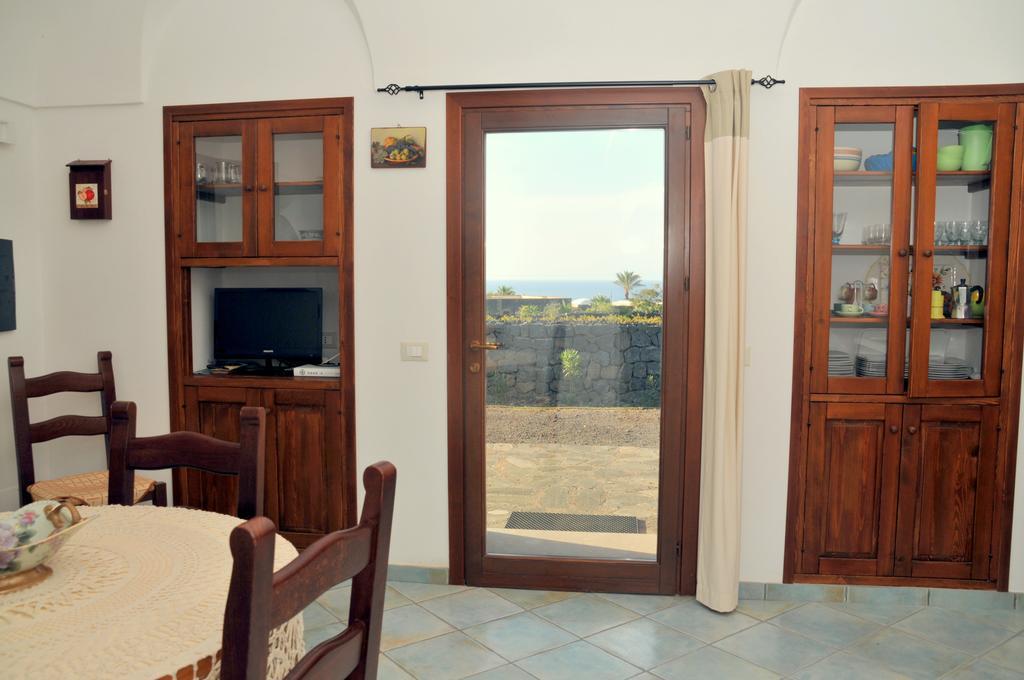 Residence Cuore Mediterraneo Pantelleria Ruang foto